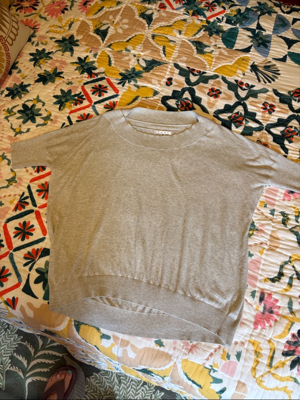 CAbi Heathered Gray Ribbed Short Sleeve  Sweater